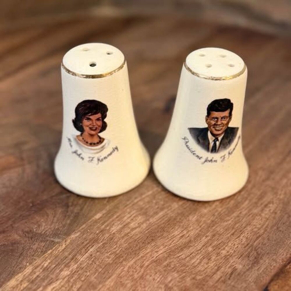 Vintage John F. Kennedy & Jackie Kennedy Ceramic Salt and Pepper Shakers